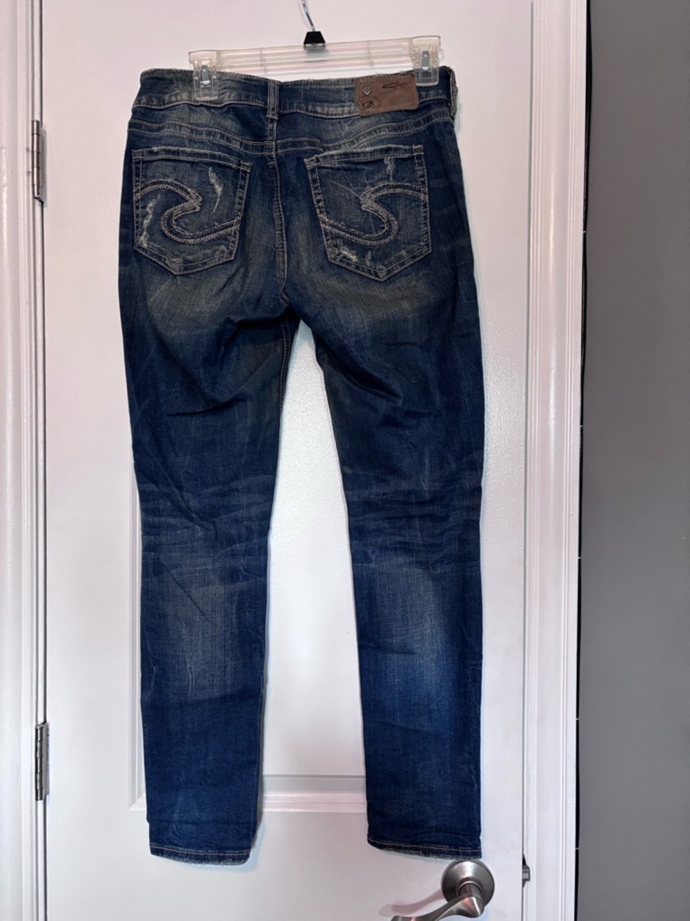 Silver Jeans Distressed Skinny Mid Rise Raw Hem Y2K Denim Size 27w - Picture 5 of 9